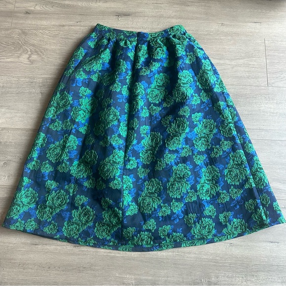 EUC Sunday in Brooklyn Jacquard Midi Skirt - size petite small - Picture 5 of 9